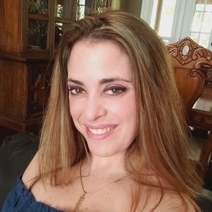 Meet your Posher, Jacqueline